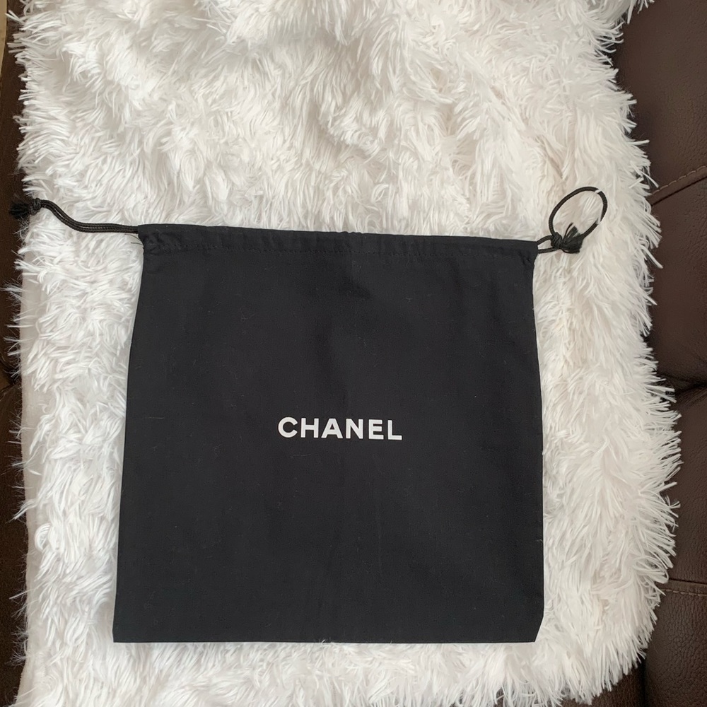 CHANEL dust bag